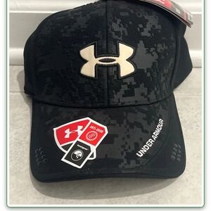 Under Armour Black Cap with Logo
